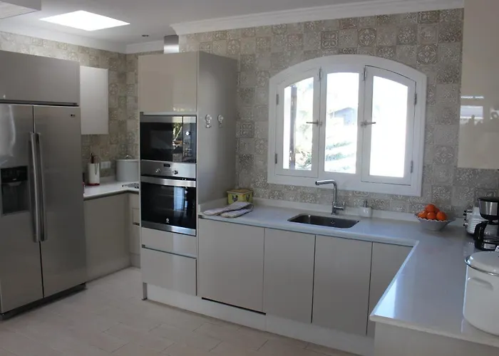 فيلة Soraya Faro Park *