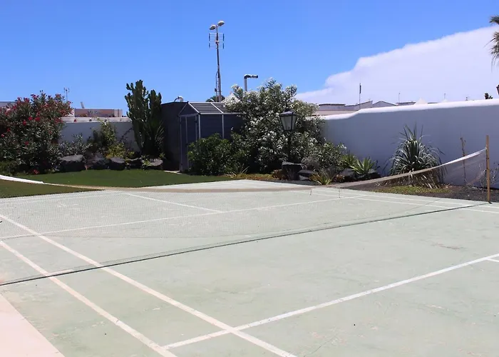 فيلة Soraya Faro Park